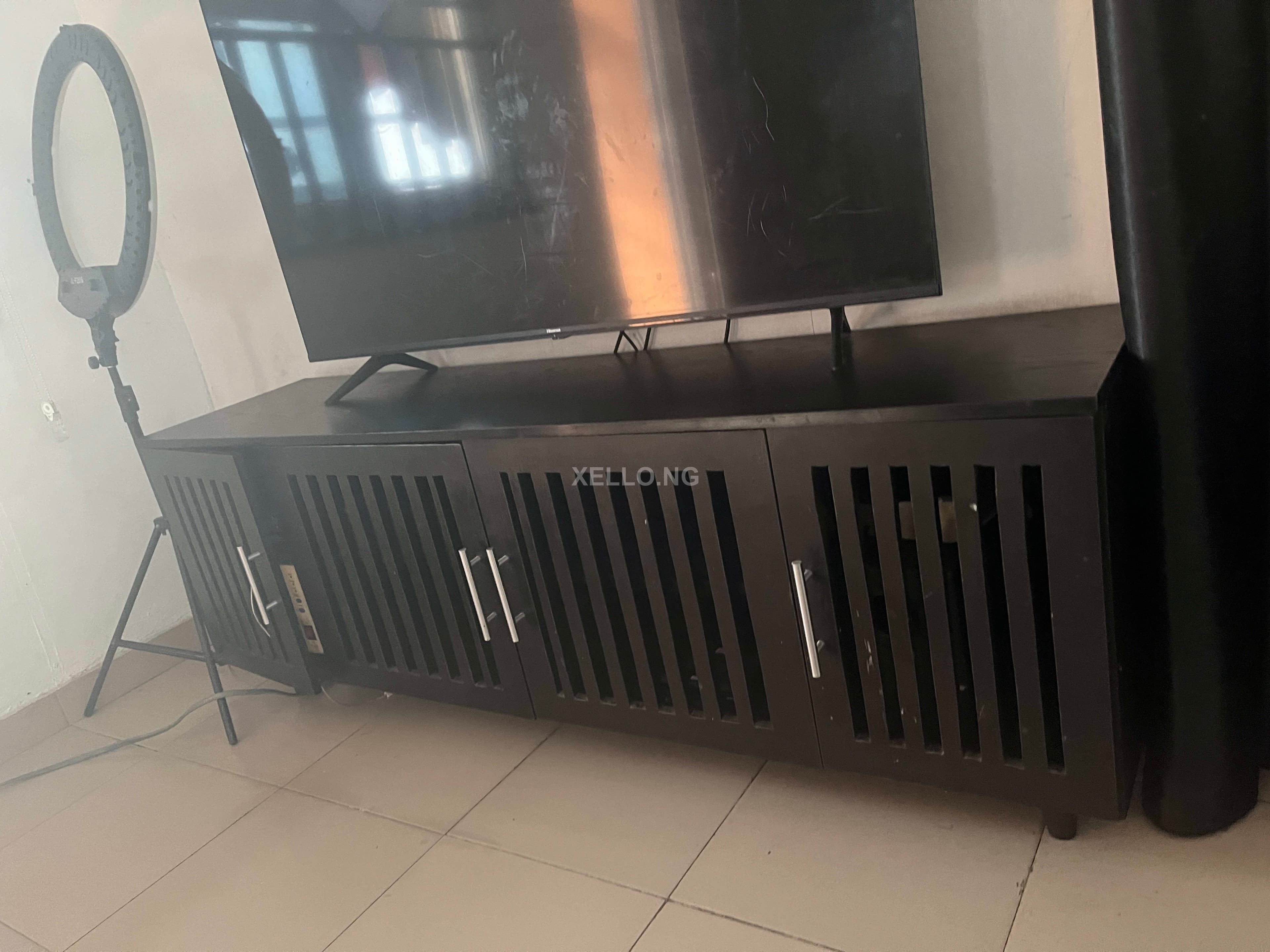 HDF Tv Console 5.4ft Length for sale in Lagos Mainland, Lagos